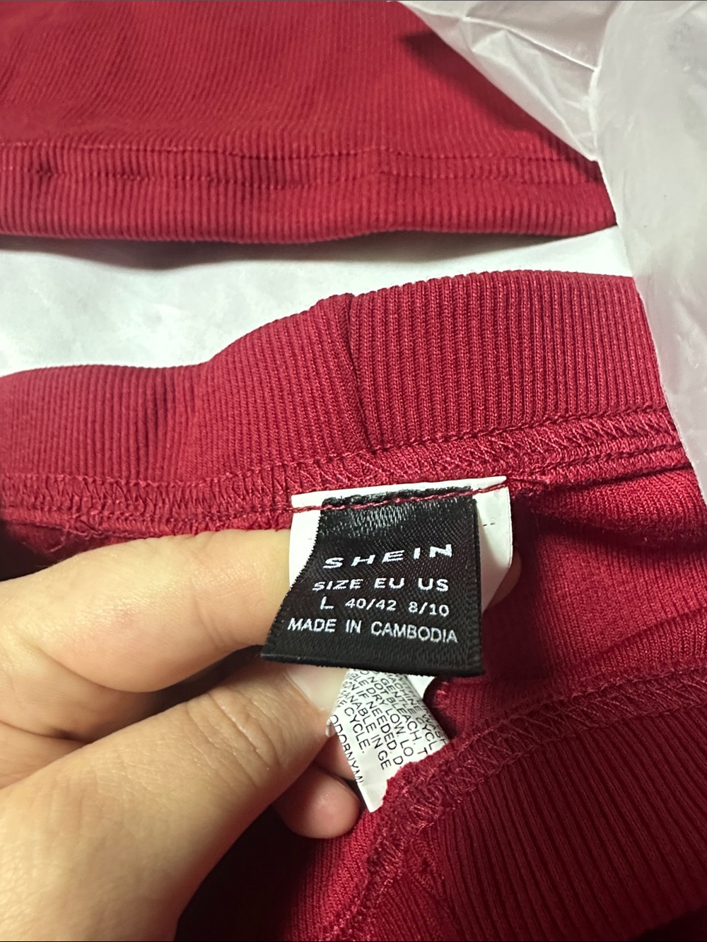 SHEIN Red Ribbed Cami Crop Top & Shorts Set - Picture 2 of 2